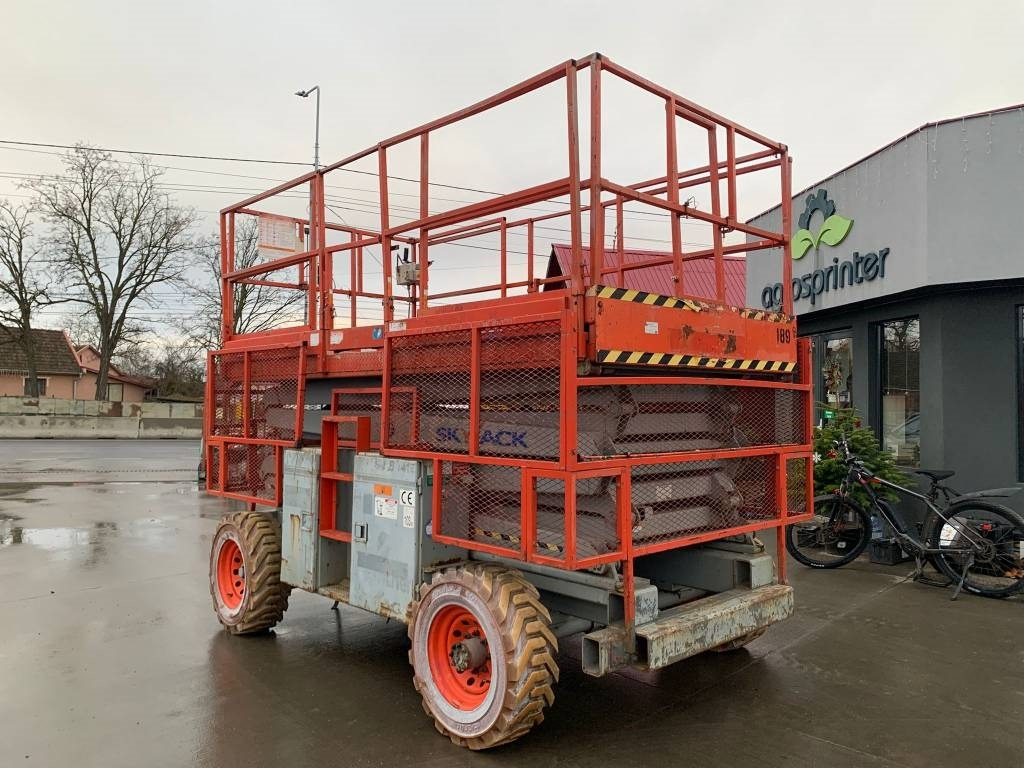 SkyJack SJ 8841 - Plataforma de Tijera/ Plataforma de tesoura: foto 5 SkyJack SJ 8841 - Plataforma de Tijera/ Plataforma de tesoura: foto 5