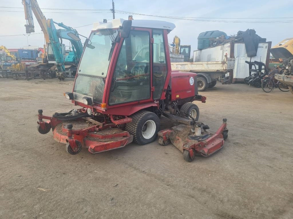 Toro Groundmaster 4000D - Cortador de grama: foto 4 Toro Groundmaster 4000D - Cortador de grama: foto 4