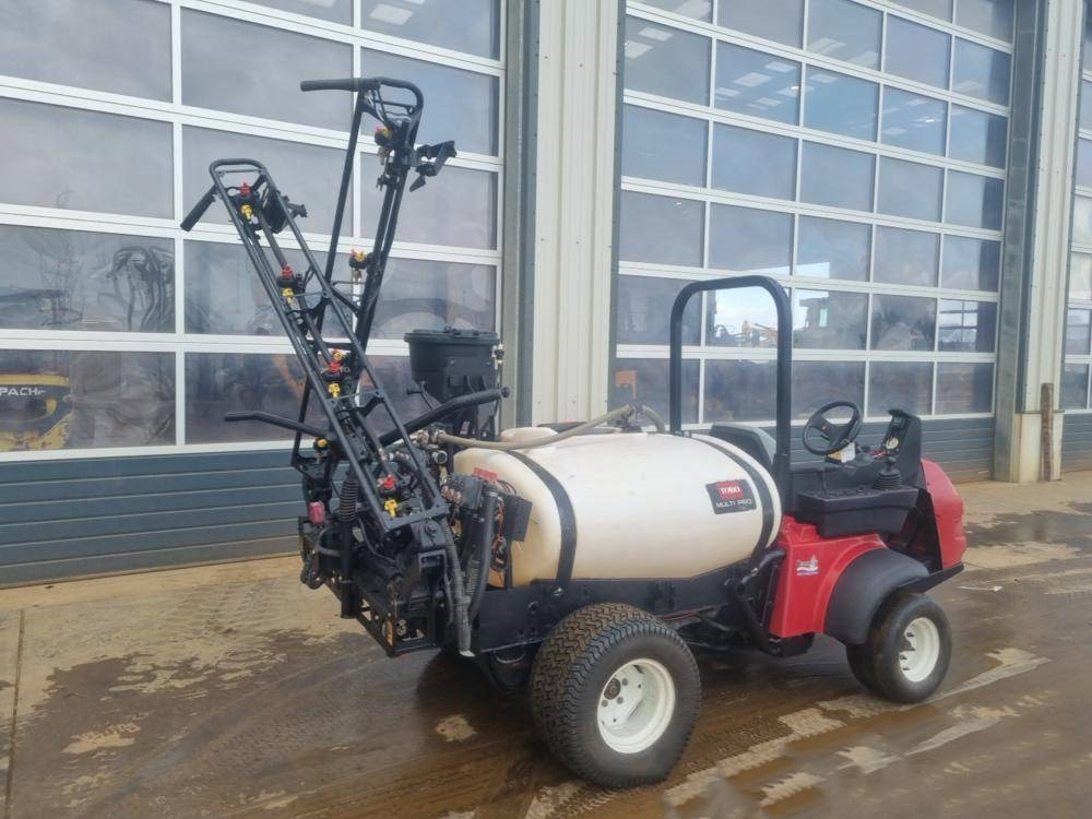 Toro Multi Pro 1750 - Pulverizador automotor: foto 5 Toro Multi Pro 1750 - Pulverizador automotor: foto 5