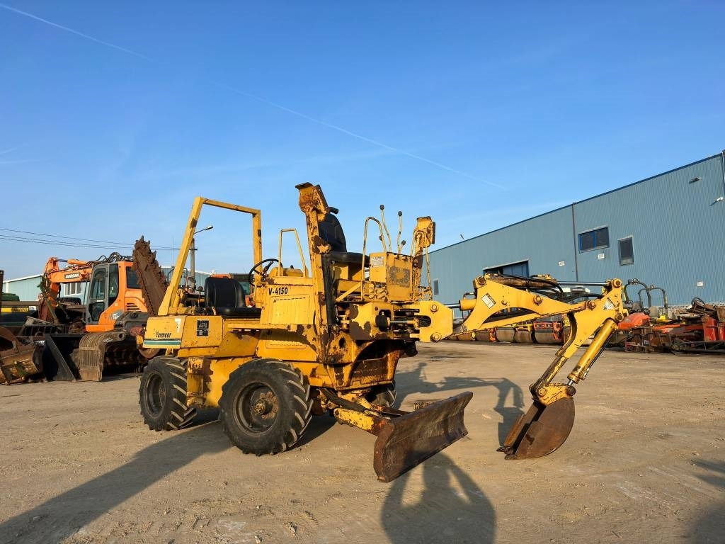 Vermeer V4150A - Colocadora de tubagem: foto 2 Vermeer V4150A - Colocadora de tubagem: foto 2