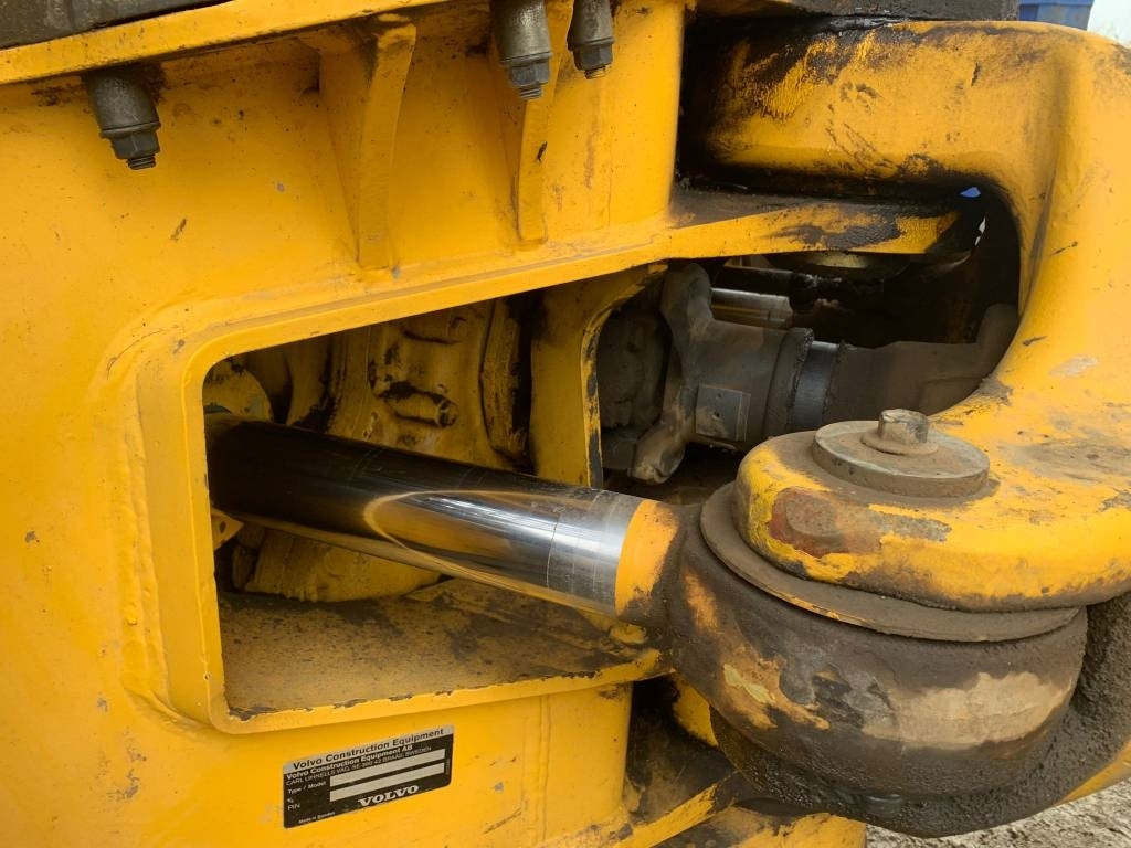 Caminhão articulado Volvo A 35 F: foto 10