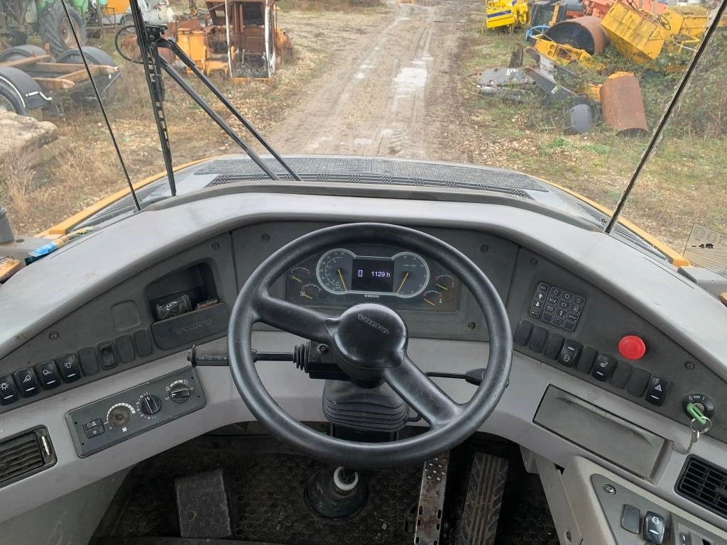 Caminhão articulado Volvo A 35 F: foto 17