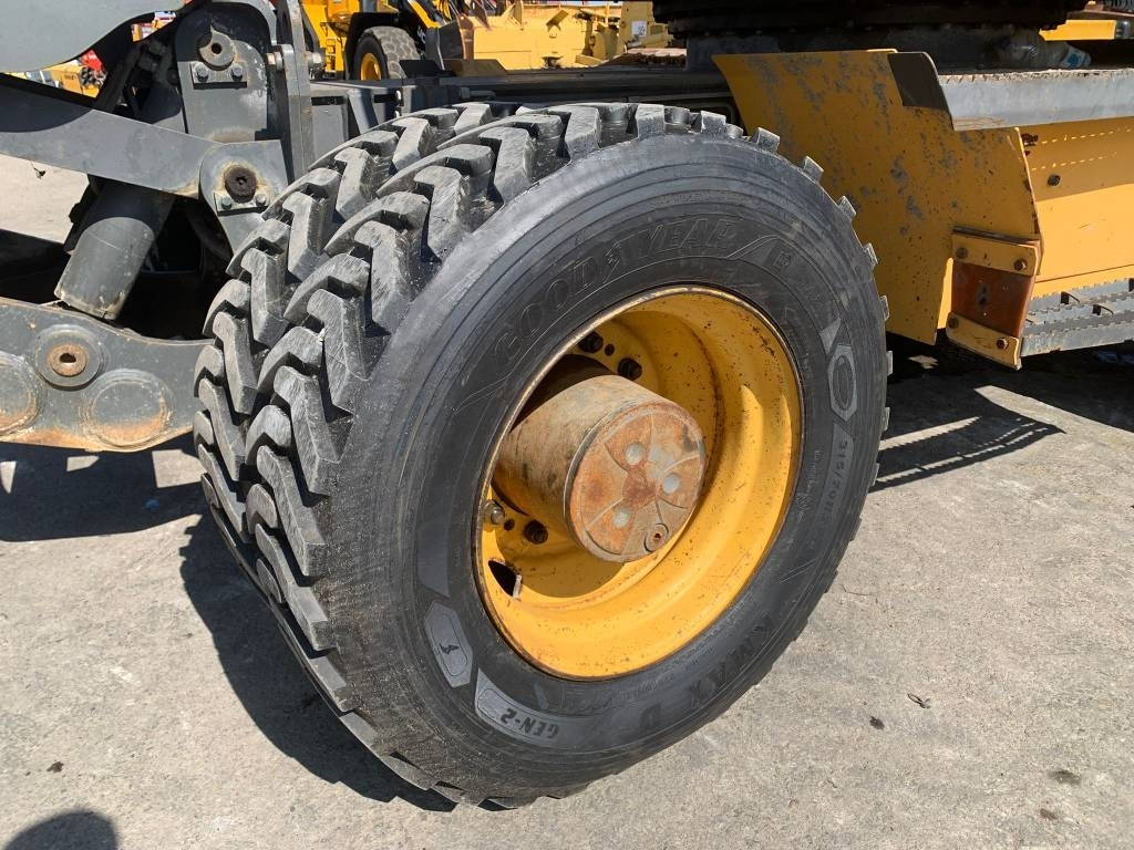 Volvo EW 140 C - Escavadeira de rodas: foto 5 Volvo EW 140 C - Escavadeira de rodas: foto 5