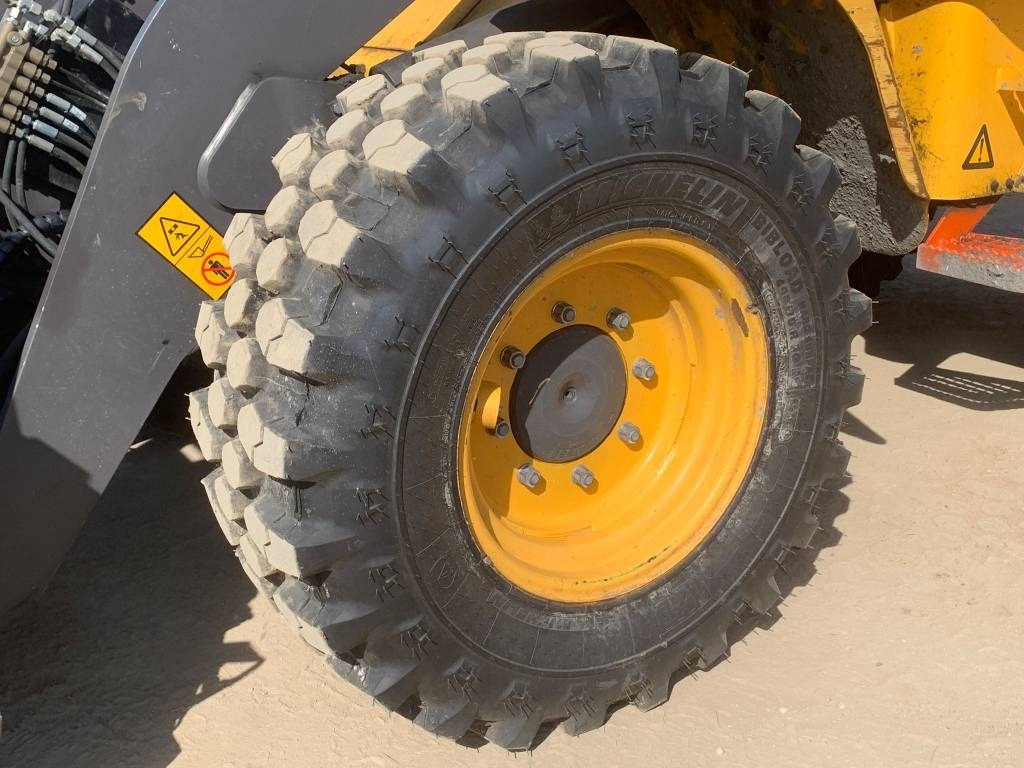 Locação de Volvo L 35 G  Volvo L 35 G: foto 8