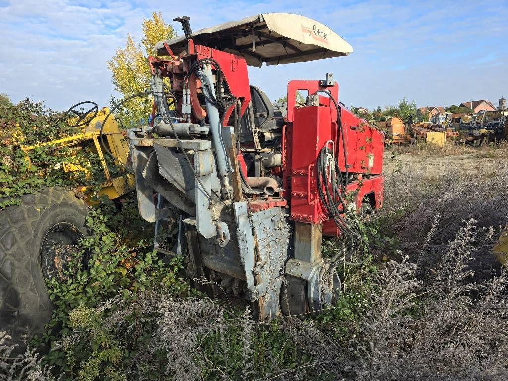 Wirtgen W 600 DC FOR PARTS - Acabadora: foto 3 Wirtgen W 600 DC FOR PARTS - Acabadora: foto 3