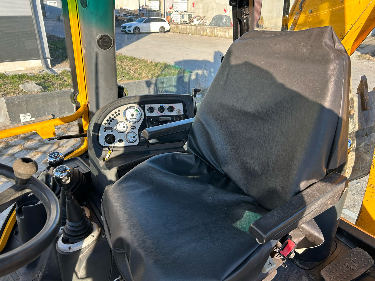 JCB 3CX - Retroescavadeira: foto 4 JCB 3CX - Retroescavadeira: foto 4