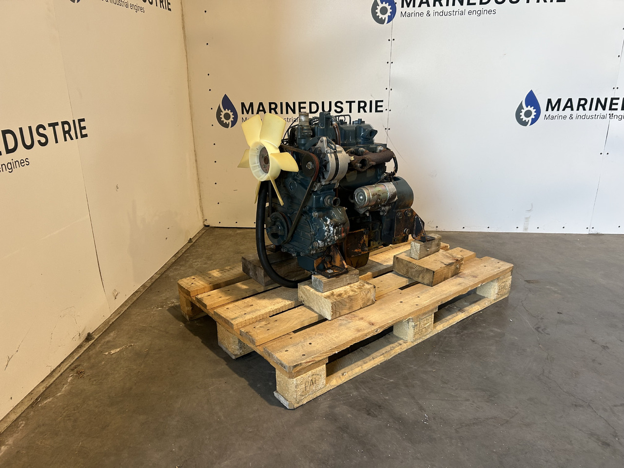 KUBOTA D1102 - Motor de Máquina de construção: foto 1 KUBOTA D1102 - Motor de Máquina de construção: foto 1