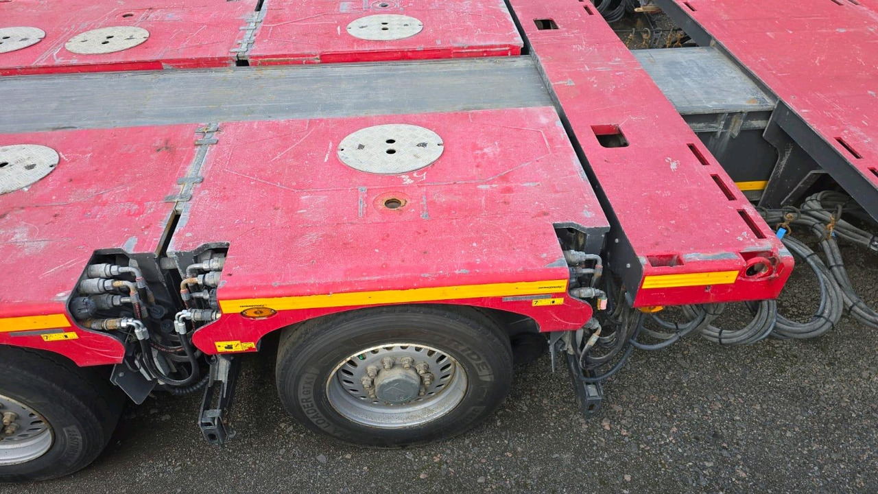 FAYMONVILLE Combimax - Semireboque baixa: foto 2 FAYMONVILLE Combimax - Semireboque baixa: foto 2