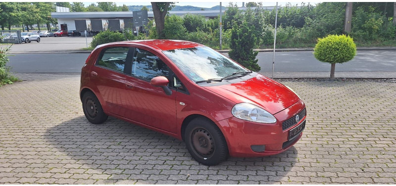 Fiat Punto - Automóvel: foto 5 Fiat Punto - Automóvel: foto 5