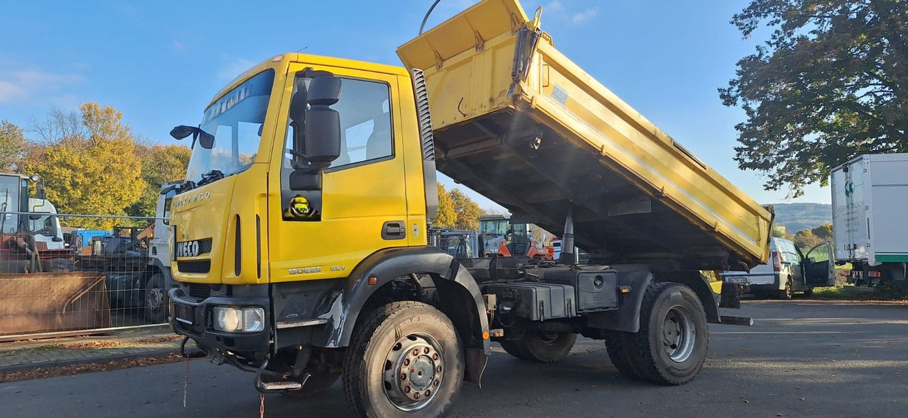 Iveco ML150E25 4x4 Kipper AHK org.93tkm 1-Hand - Caminhão basculante: foto 3 Iveco ML150E25 4x4 Kipper AHK org.93tkm 1-Hand - Caminhão basculante: foto 3