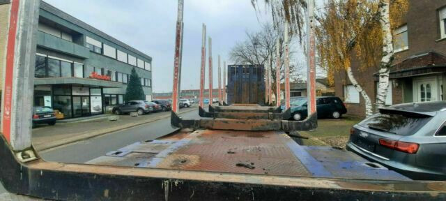 Kässbohrer SCV Plattform Mit Rungen 3 Achser - Semi-reboque florestal: foto 4 Kässbohrer SCV Plattform Mit Rungen 3 Achser - Semi-reboque florestal: foto 4