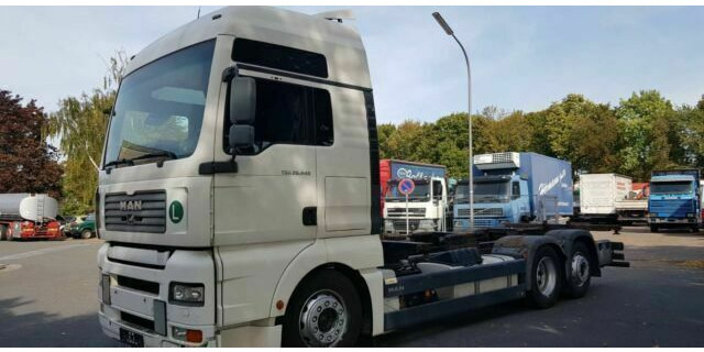MAN 26.440 TGA BDF 6x2 German Truck - Caminhão chassi: foto 1 MAN 26.440 TGA BDF 6x2 German Truck - Caminhão chassi: foto 1
