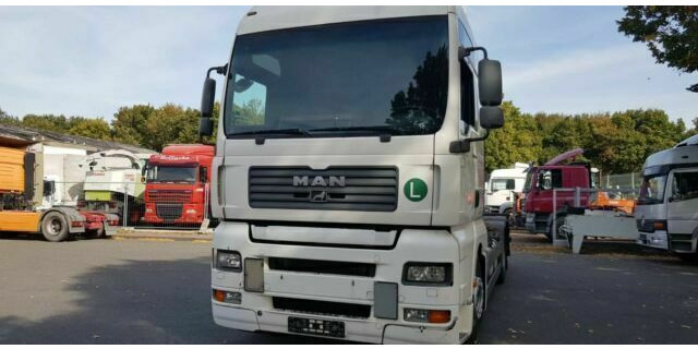 MAN 26.440 TGA BDF 6x2 German Truck - Caminhão chassi: foto 2 MAN 26.440 TGA BDF 6x2 German Truck - Caminhão chassi: foto 2