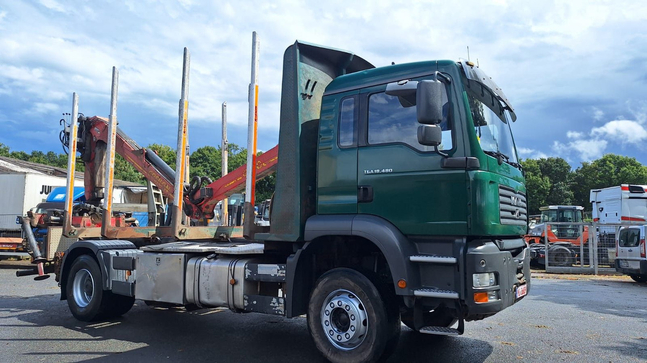 MAN TGA 18.480 Holz LKW - Caminhão florestal, Caminhão grua: foto 2 MAN TGA 18.480 Holz LKW - Caminhão florestal, Caminhão grua: foto 2