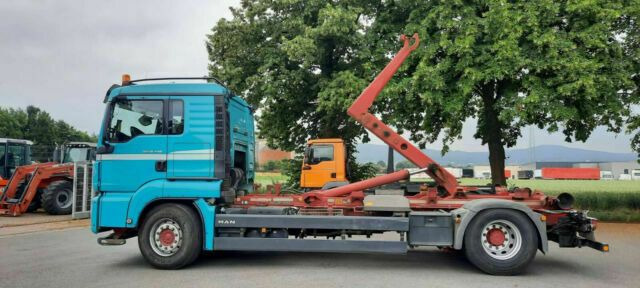 MAN TGS 18.440 Abroller mit Funk +Kran vor. - Caminhão polibenne, Caminhão grua: foto 4 MAN TGS 18.440 Abroller mit Funk +Kran vor. - Caminhão polibenne, Caminhão grua: foto 4