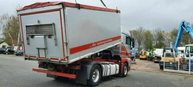 MAN TGX18.440PS Kipper - Caminhão basculante: foto 4 MAN TGX18.440PS Kipper - Caminhão basculante: foto 4