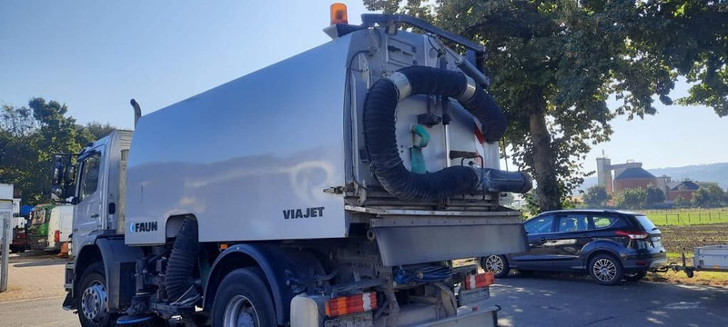 Mercedes-Benz 1824 Axor - Varredora urbana: foto 3 Mercedes-Benz 1824 Axor - Varredora urbana: foto 3