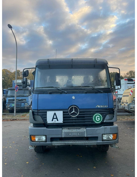 Mercedes-Benz 1828 Absetzkipper - Caminhão multibenne: foto 3 Mercedes-Benz 1828 Absetzkipper - Caminhão multibenne: foto 3