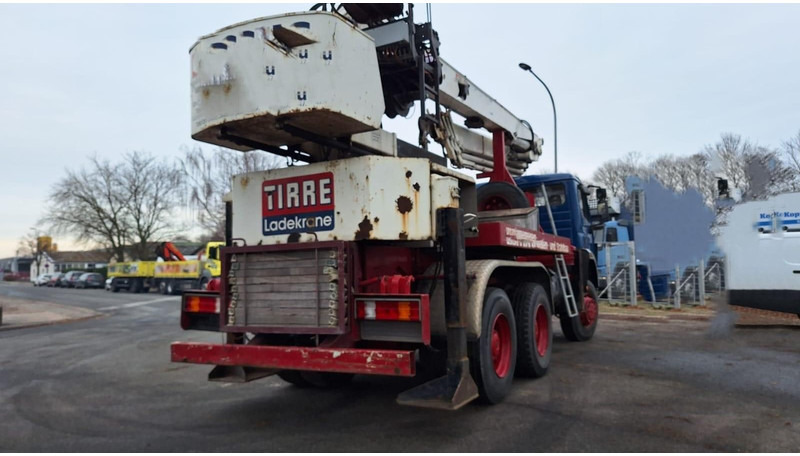 Mercedes-Benz 2629 AK Motorwagen mit Kran Dachdeckerkran6x6 - Caminhão grua: foto 4 Mercedes-Benz 2629 AK Motorwagen mit Kran Dachdeckerkran6x6 - Caminhão grua: foto 4