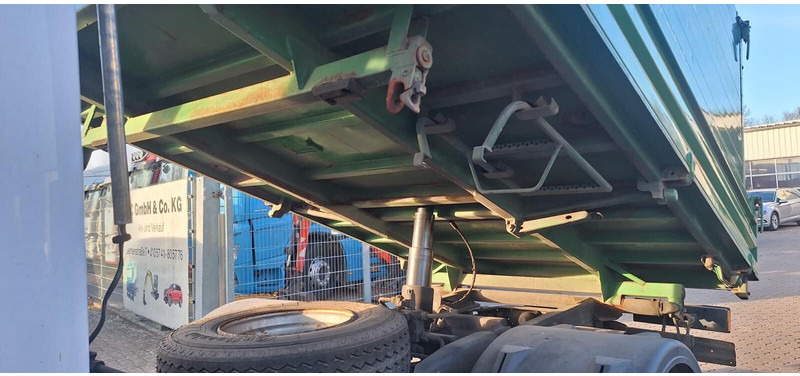 Mercedes-Benz 814 Vario - Caminhão basculante: foto 4 Mercedes-Benz 814 Vario - Caminhão basculante: foto 4