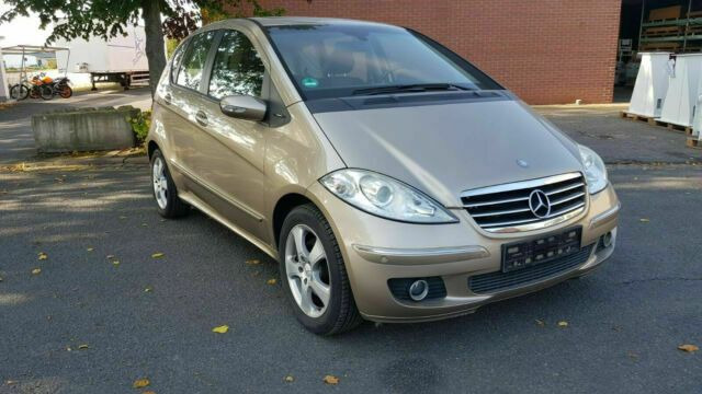 Mercedes-Benz A 200 CDI - Automóvel: foto 5 Mercedes-Benz A 200 CDI - Automóvel: foto 5