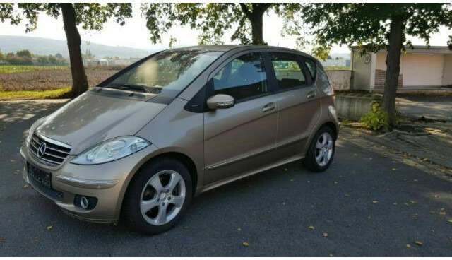 Mercedes-Benz A-Klasse 200 CDI - Automóvel: foto 1 Mercedes-Benz A-Klasse 200 CDI - Automóvel: foto 1