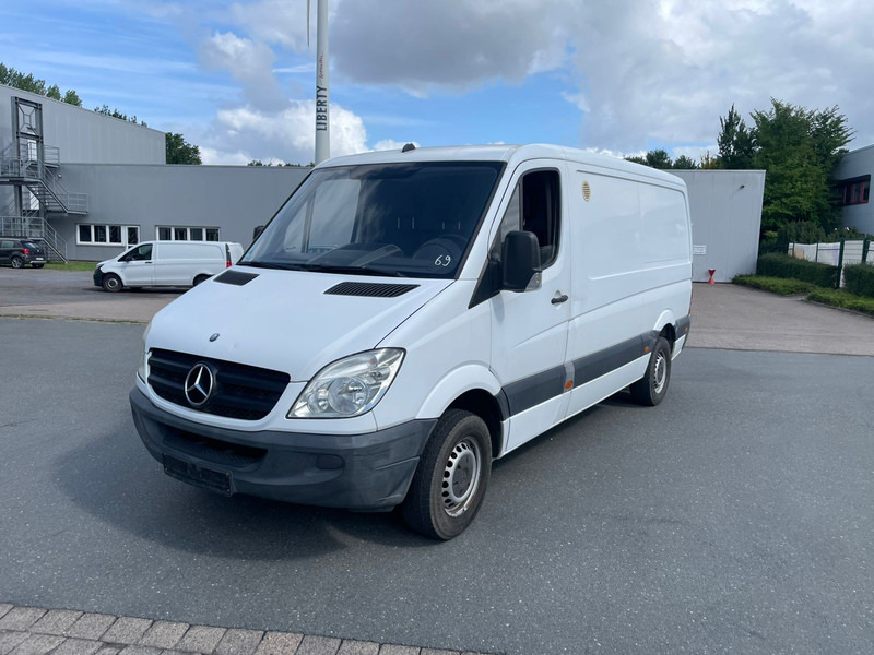 Mercedes-Benz Sprinter 315 - Furgão: foto 1 Mercedes-Benz Sprinter 315 - Furgão: foto 1