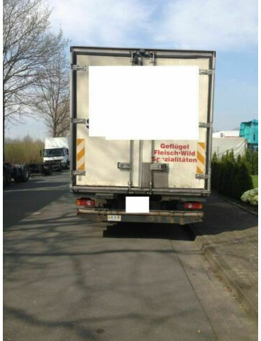 Renault Midlum 220 Tiefkühlkoffer Thermoking Diesel+Stro - Caminhão frigorífico: foto 4 Renault Midlum 220 Tiefkühlkoffer Thermoking Diesel+Stro - Caminhão frigorífico: foto 4