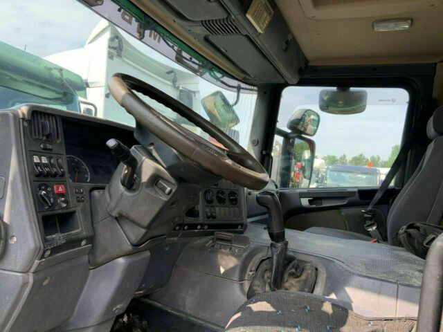 Scania P340PS 8x4 Blatt/Blatt 1-Hand - Caminhão betoneira: foto 3 Scania P340PS 8x4 Blatt/Blatt 1-Hand - Caminhão betoneira: foto 3