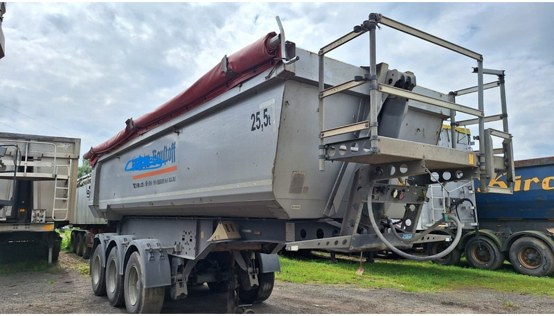 Schmitz Cargobull SGF S3 Kippmulde 25 Kubik Hardox - Semireboque basculante: foto 4 Schmitz Cargobull SGF S3 Kippmulde 25 Kubik Hardox - Semireboque basculante: foto 4
