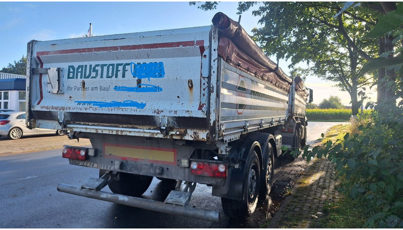 Schwarzmüller 3 Seiten Kipper Tandemanhänger - Reboque basculante: foto 4 Schwarzmüller 3 Seiten Kipper Tandemanhänger - Reboque basculante: foto 4