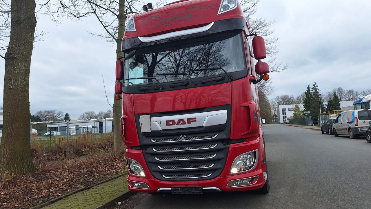 DAF 106-530 Super Spacs G.Haus/Hoch German - Tractor: foto 3 DAF 106-530 Super Spacs G.Haus/Hoch German - Tractor: foto 3