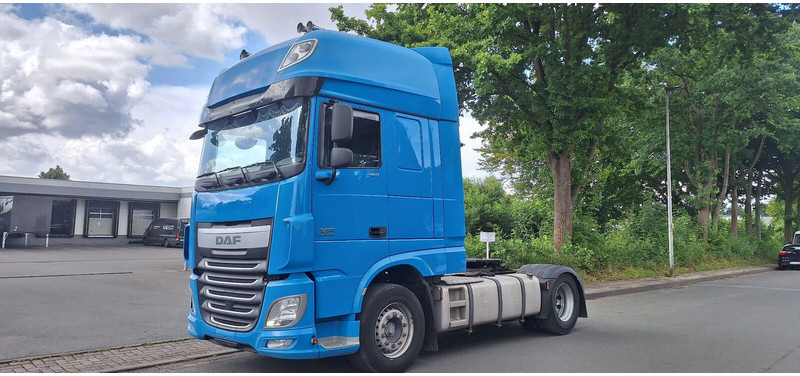 DAF XF 106/460 - Tractor: foto 3 DAF XF 106/460 - Tractor: foto 3