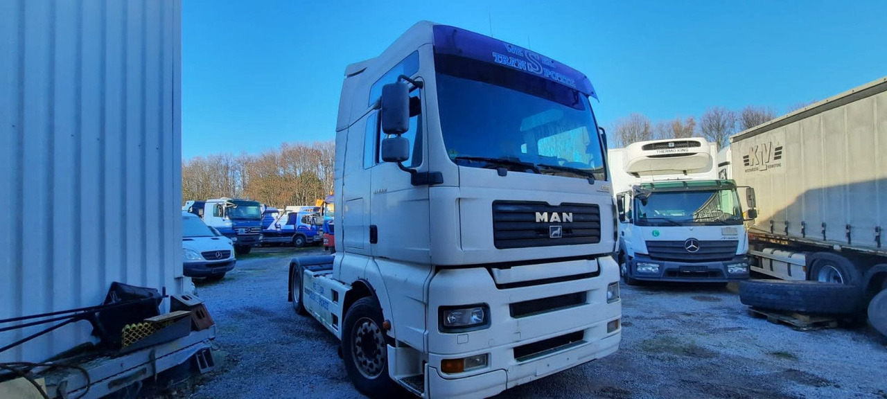 MAN 18.430TGA XXL Euro4 Anloger Tacho Vollausst - Tractor: foto 2 MAN 18.430TGA XXL Euro4 Anloger Tacho Vollausst - Tractor: foto 2