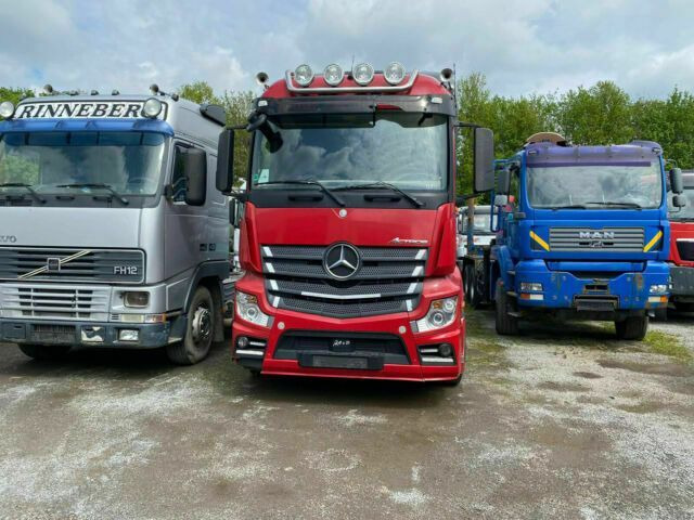 Mercedes-Benz 1842 Actros MP4 Kipperhydraulik - Tractor: foto 2 Mercedes-Benz 1842 Actros MP4 Kipperhydraulik - Tractor: foto 2