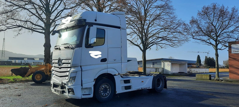 Mercedes-Benz 1845 Actros MP 4 - Tractor: foto 3 Mercedes-Benz 1845 Actros MP 4 - Tractor: foto 3