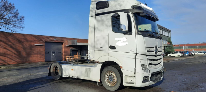 Mercedes-Benz 1845 Actros MP 4 - Tractor: foto 1 Mercedes-Benz 1845 Actros MP 4 - Tractor: foto 1