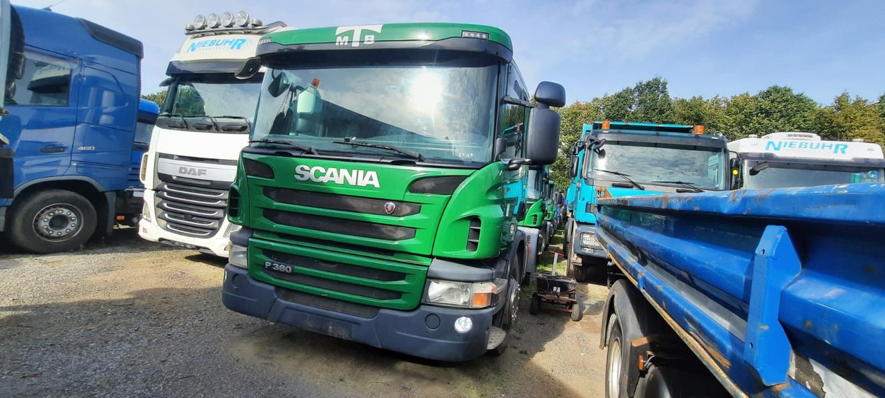 Scania P360 SZM - Tractor: foto 1 Scania P360 SZM - Tractor: foto 1