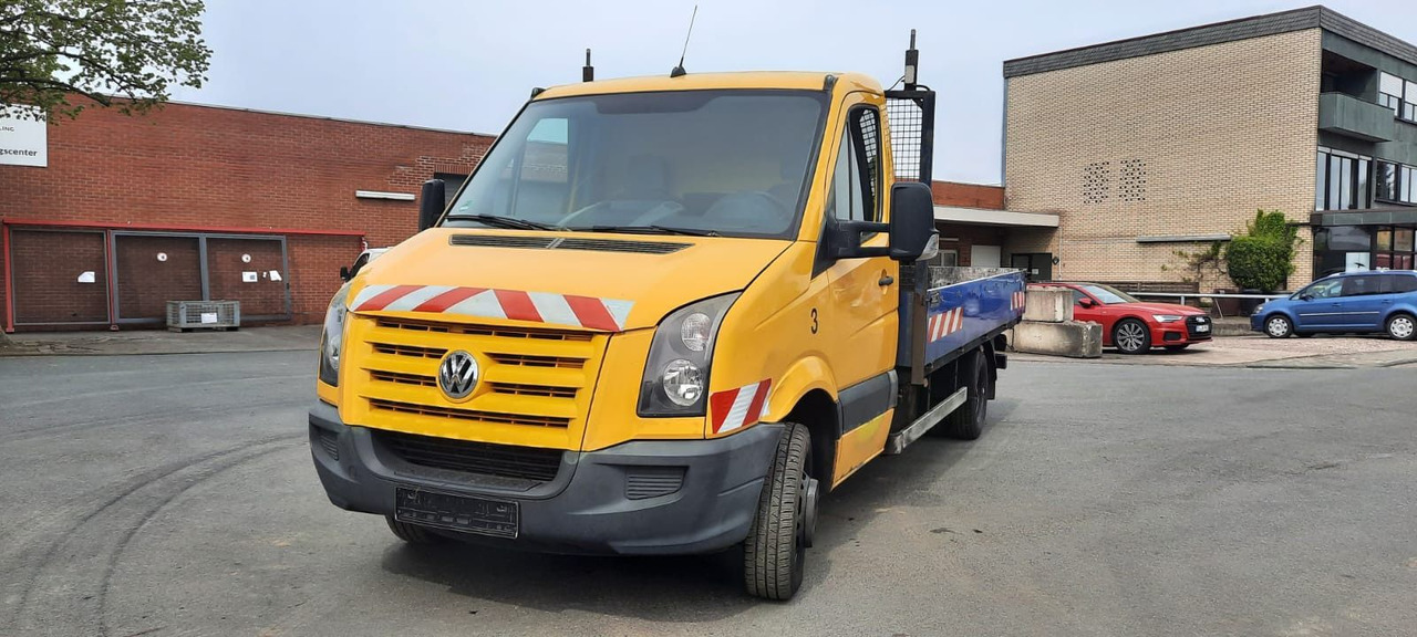 Volkswagen Crafter 50 TDI Lange/Pritsche AHK Klima - Furgão caixa aberta: foto 4 Volkswagen Crafter 50 TDI Lange/Pritsche AHK Klima - Furgão caixa aberta: foto 4