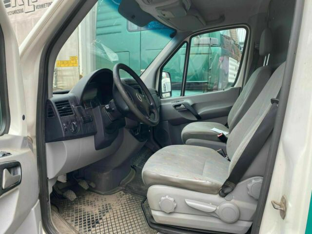 Volkswagen Crafter TDI Lang/Klima 3-Sitzer - Furgão: foto 4 Volkswagen Crafter TDI Lang/Klima 3-Sitzer - Furgão: foto 4