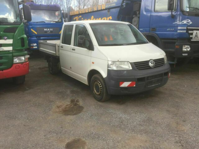 Volkswagen T5 Pritsche Doka - Furgão caixa aberta, Carrinha cabine dupla: foto 1 Volkswagen T5 Pritsche Doka - Furgão caixa aberta, Carrinha cabine dupla: foto 1