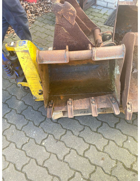 Yanmar Löffel/Grabenschaufel - Balde escavadora: foto 3 Yanmar Löffel/Grabenschaufel - Balde escavadora: foto 3