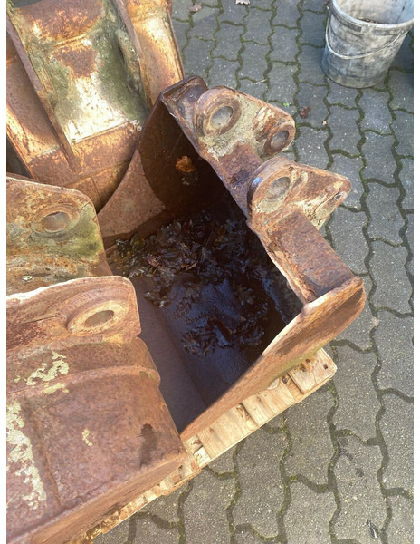 Yanmar Löffel/Grabenschaufel - Balde escavadora: foto 1 Yanmar Löffel/Grabenschaufel - Balde escavadora: foto 1