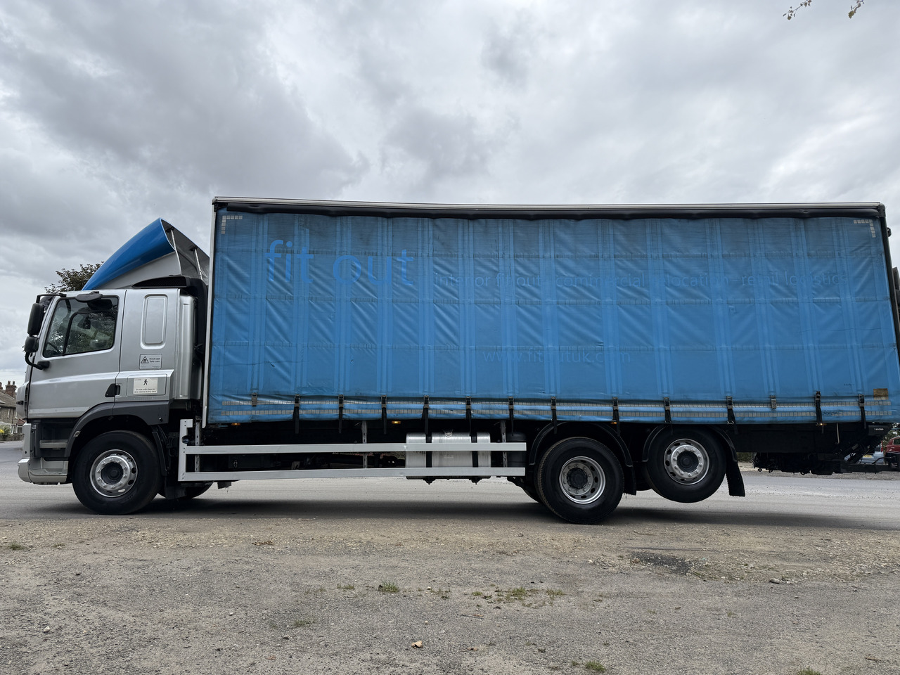 Caminhão com lona 2015 DAF CF 330 Curtainside Truck: foto 20
