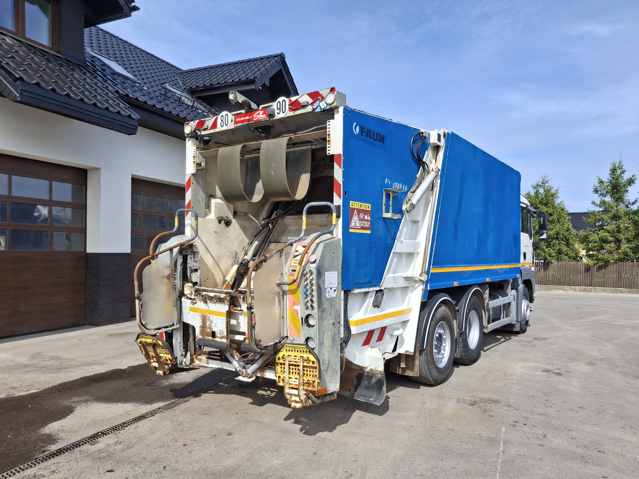 MAN MAN TGS 28.360 Śmieciarka Müllwagen Garbage Truck FAUN 3 Osie - Caminhão de lixo: foto 5 MAN MAN TGS 28.360 Śmieciarka Müllwagen Garbage Truck FAUN 3 Osie - Caminhão de lixo: foto 5