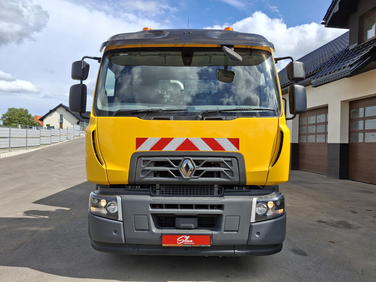 RENAULT C280 Kehrmaschine Zamiatarka SEMAT Zoeller FAUN Karcher L/R 2 Motoren 2018r 740 Mth Euro 6 - Varredora urbana: foto 2 RENAULT C280 Kehrmaschine Zamiatarka SEMAT Zoeller FAUN Karcher L/R 2 Motoren 2018r 740 Mth Euro 6 - Varredora urbana: foto 2