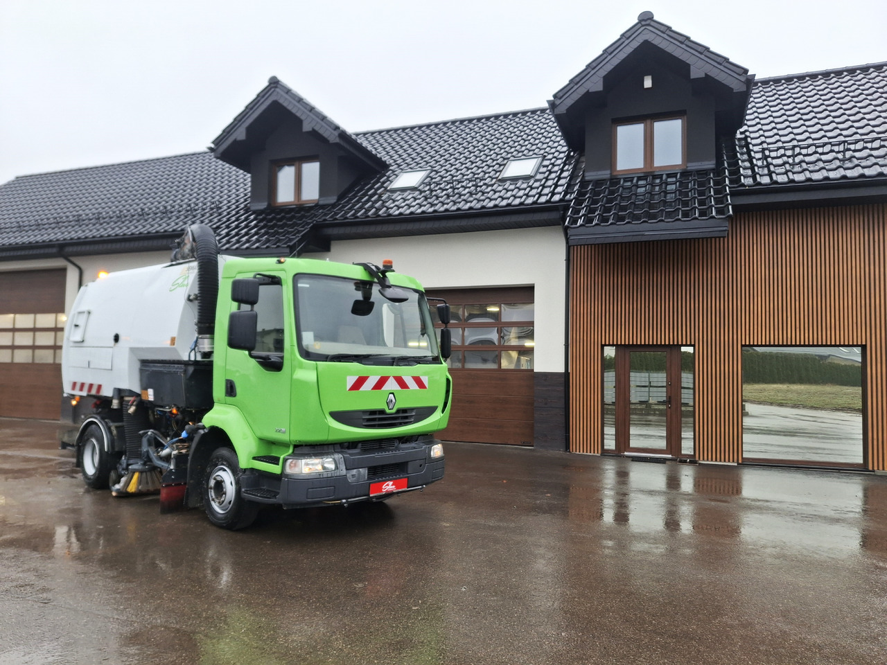 Renault Midlum 220 SEMAT Zoeller Johnston 2014r PM10 L/R 2 Motoren JCB - Varredora urbana: foto 1 Renault Midlum 220 SEMAT Zoeller Johnston 2014r PM10 L/R 2 Motoren JCB - Varredora urbana: foto 1