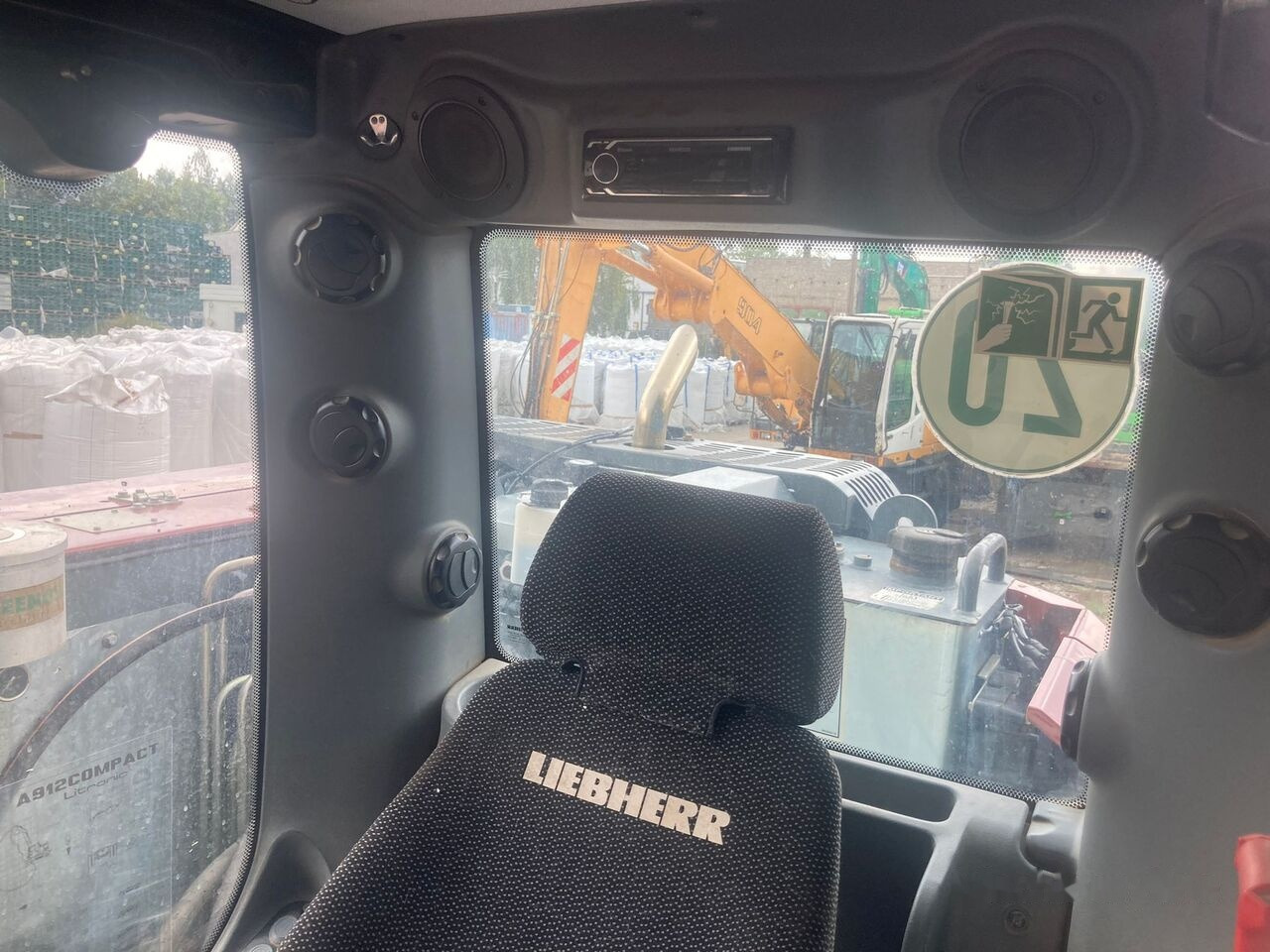 Escavadeira de rodas Liebherr A 912 Compact Rotator R4: foto 16
