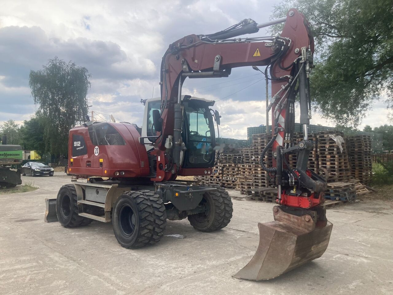 Escavadeira de rodas Liebherr A 912 Compact Rotator R4: foto 6