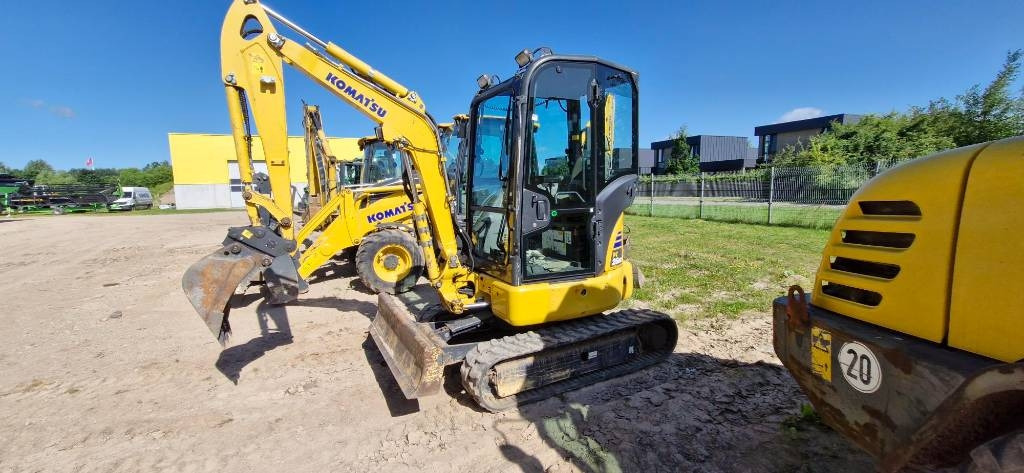 Komatsu PC 26 MR - Mini escavadeira: foto 4 Komatsu PC 26 MR - Mini escavadeira: foto 4